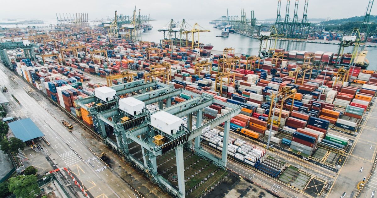 CMA CGM to Launch Electric Barge Service on Marseille-Lyon Corridor