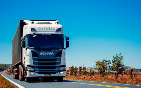 Bayer Crop Science Centralizes Seed Logistics with DHL Supply Chain in France